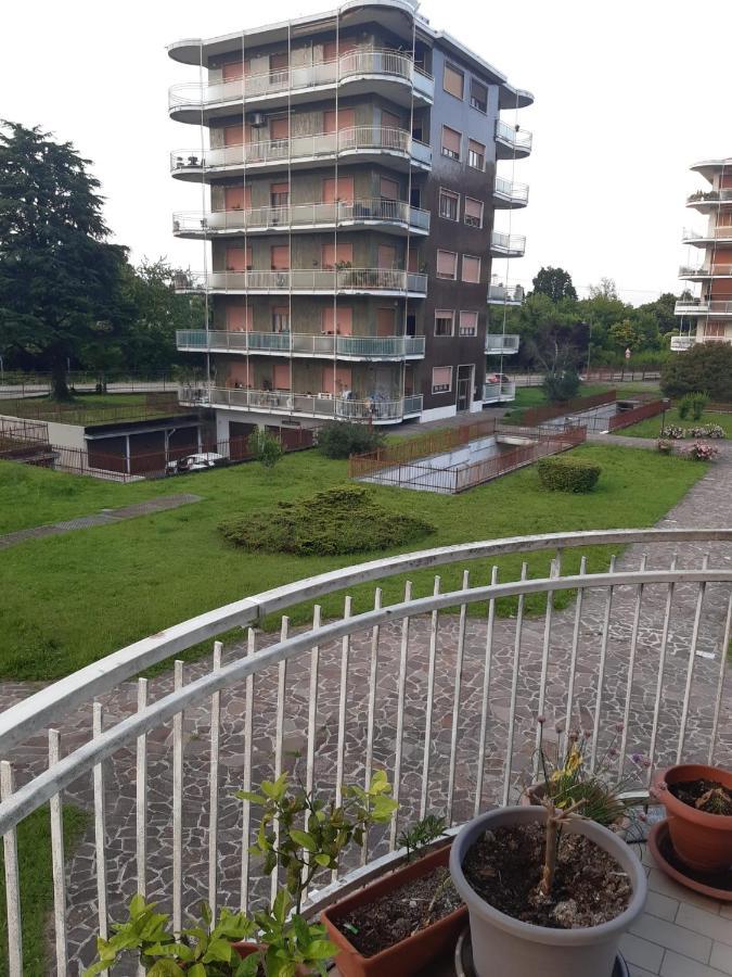 La Casa Di Paula Apartment Cassina de' Pecchi Luaran gambar